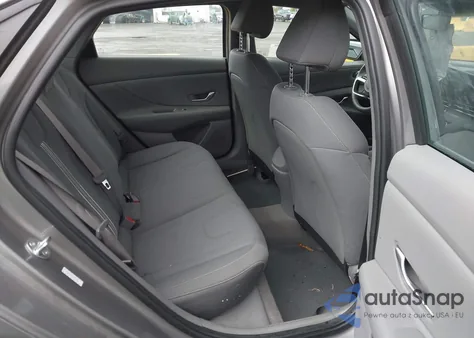 2023 Hyundai Elantra Sel z USA, uszkodzony, nr VIN KMHLS4AG4PU593547